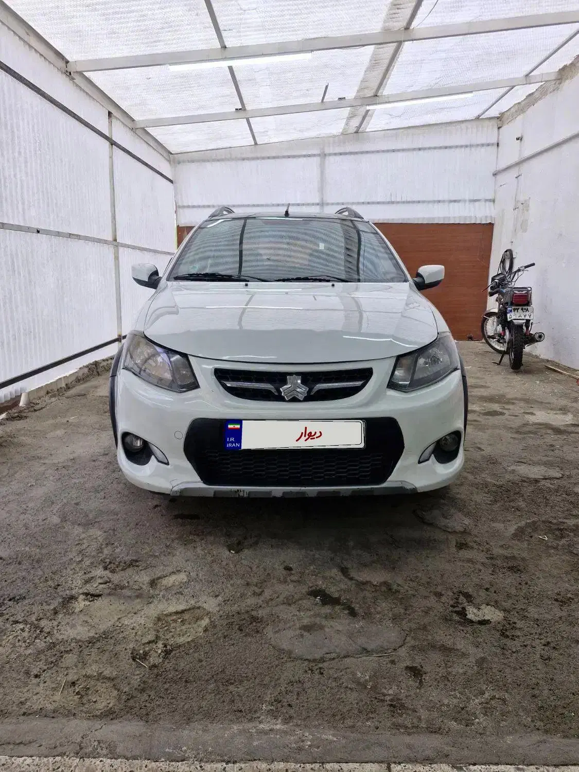 کوییک Rمدل ۹۹ بدون رنگ